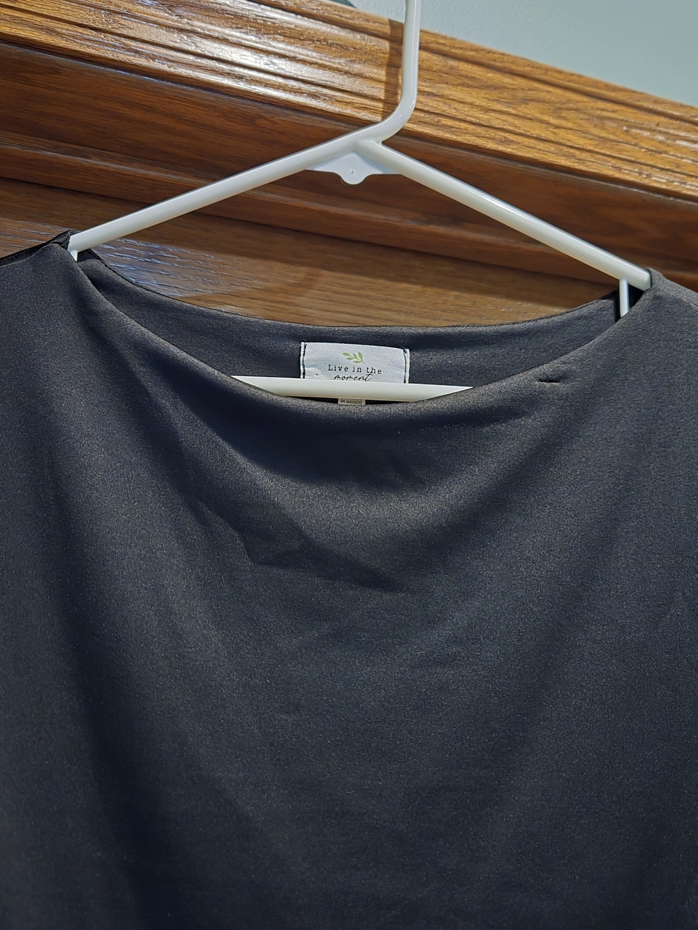 Classic Black Boatneck Sleeveless Tank Top - Picture 5 of 9